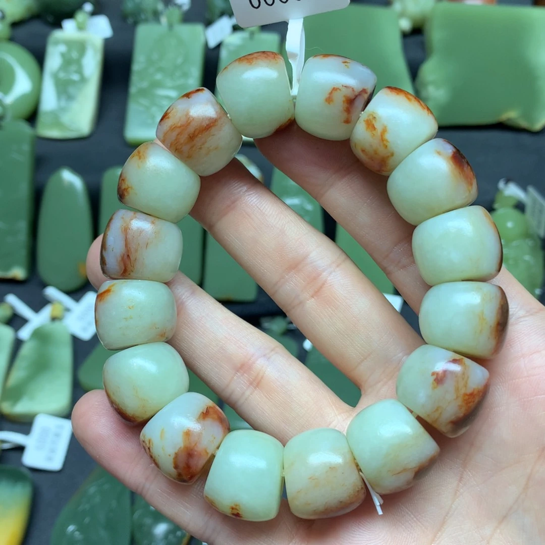 岫岩河磨玉（透闪石质玉）手链未镶嵌二**器