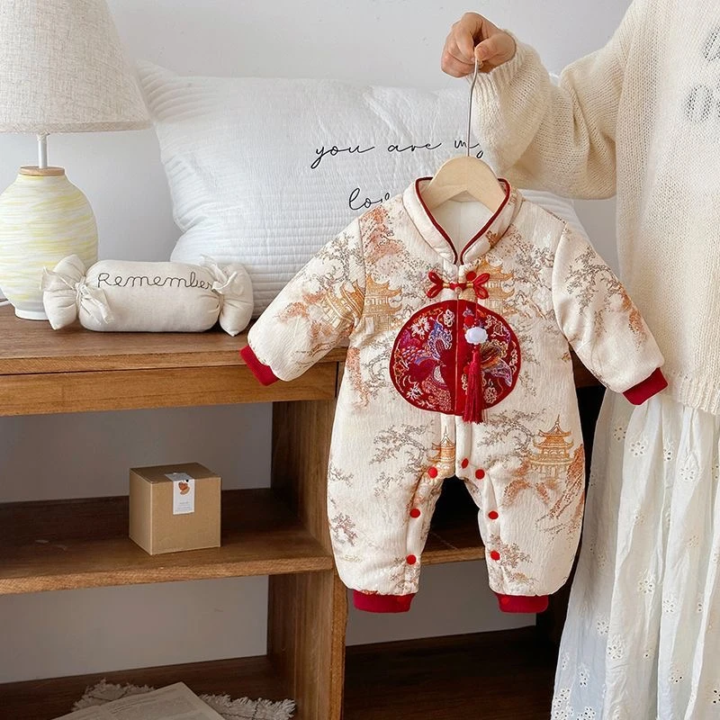 婴儿连体衣服冬款男宝宝喜庆百天周岁加厚礼服婴幼儿冬季外出衣服