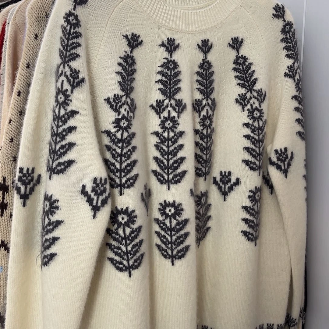 花朵 圆领 羊绒衫