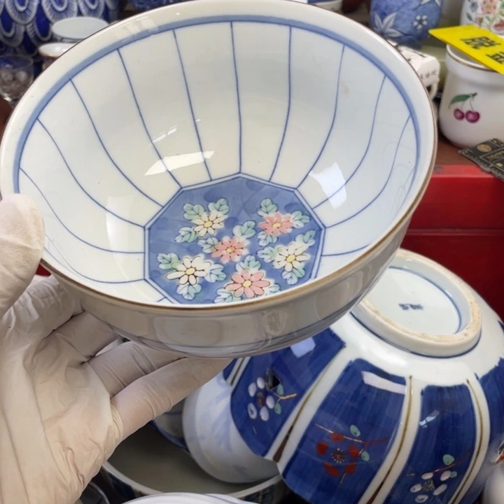 他家瓷器真美…开播了