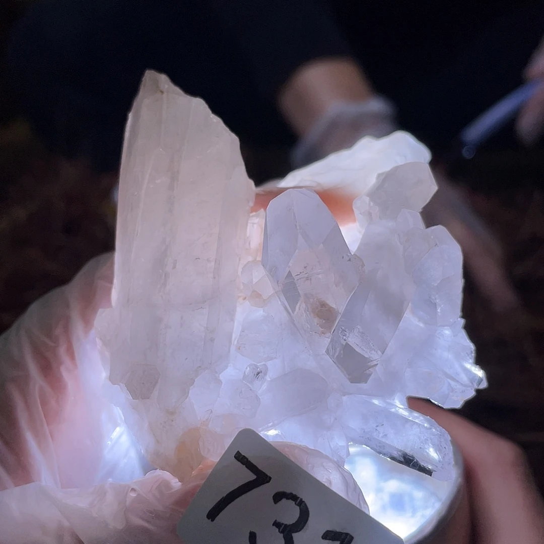 水晶未镶嵌珠宝半成品