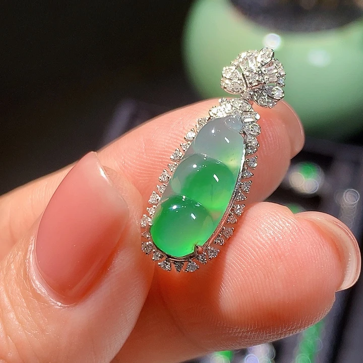 翡翠18K金镶嵌吊坠(不含链)