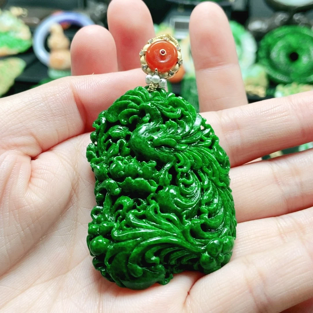 翡翠未镶嵌颈饰翡翠吊坠