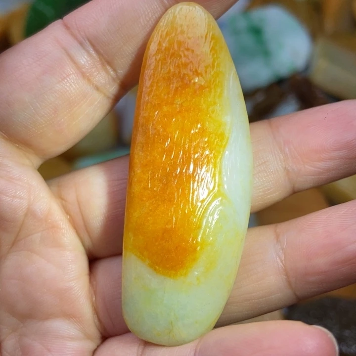翡翠未镶嵌挂件缅甸翡翠