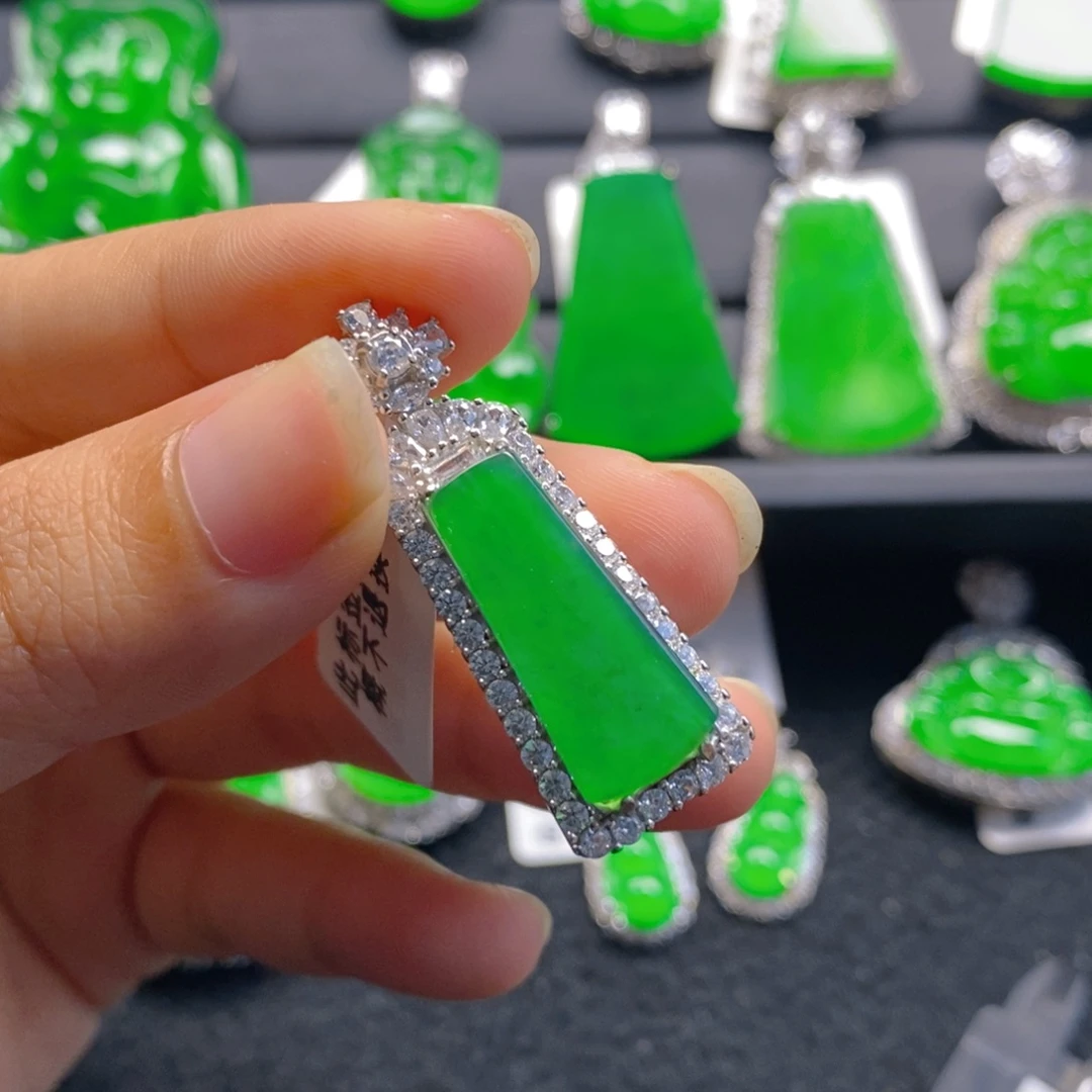 翡翠银S925镶嵌颈饰