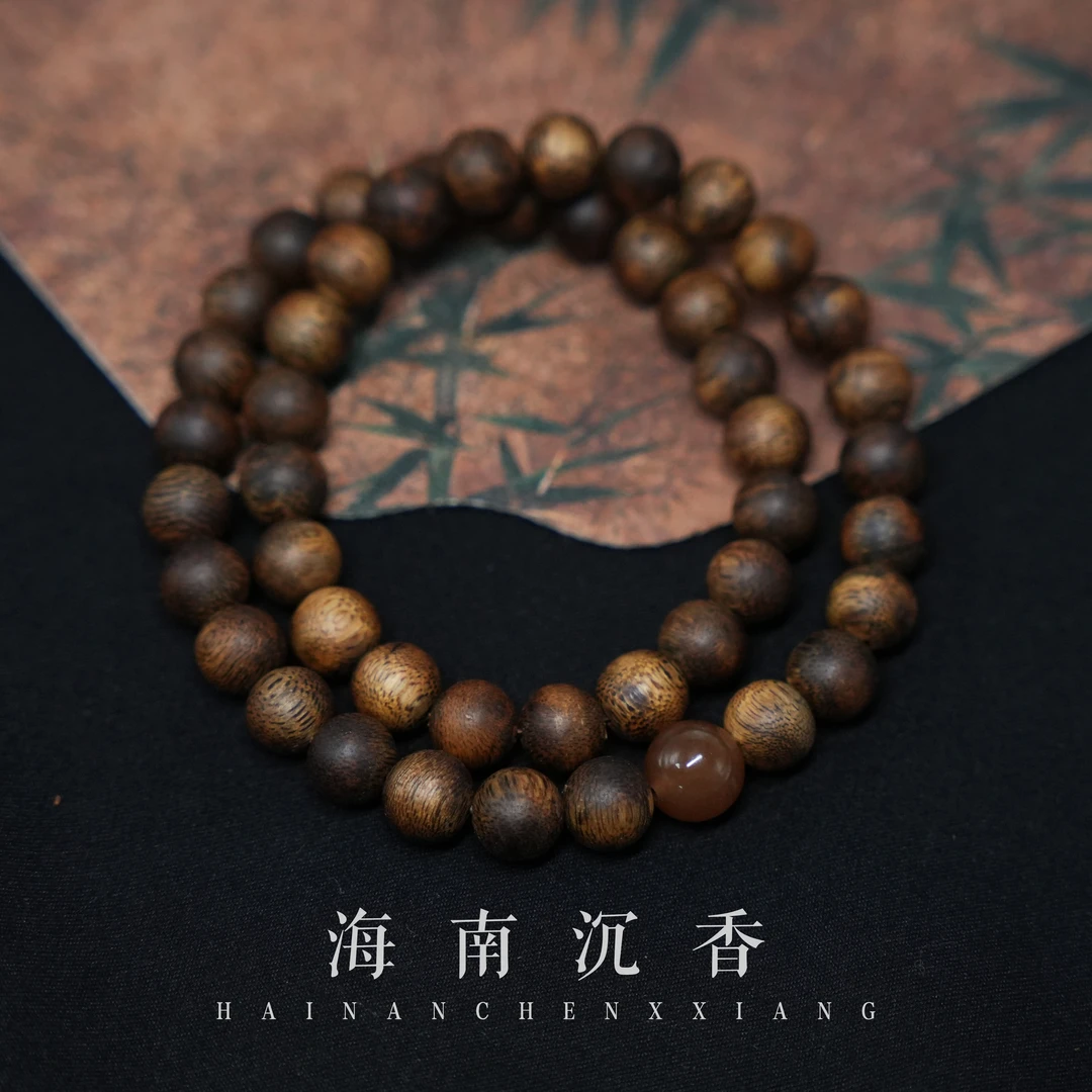 沉香海南天然紫棋楠圆珠高结油双圈[琼姐力荐]