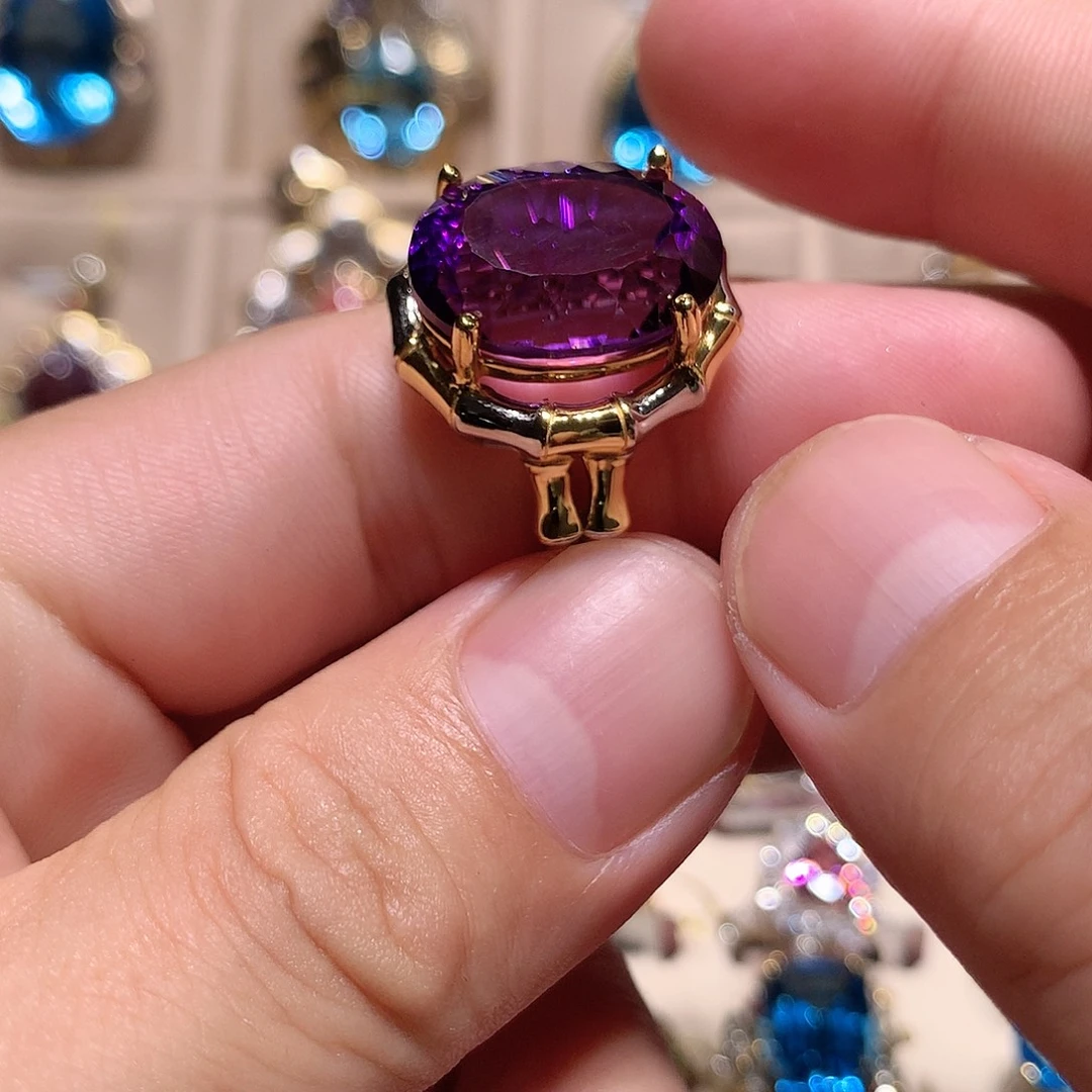 国***毅戒指银S925镶嵌水晶