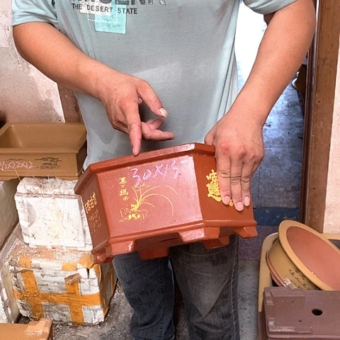 紫砂花盆手工艺品