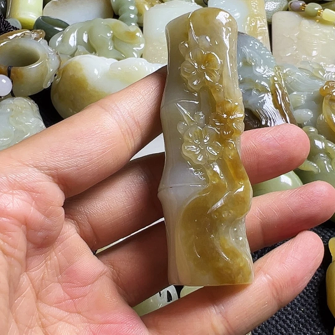 爱***藏吊坠(不含链)未镶嵌和田玉