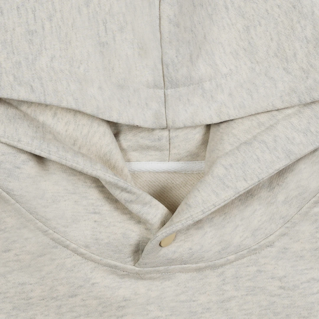 林肉肉【领口纽扣卫衣】LG23WY1052