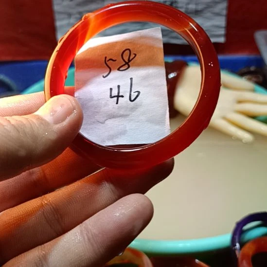 玛瑙/玉髓手镯未镶嵌