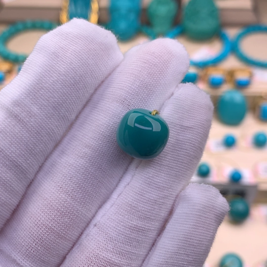 绿松石未镶嵌珠宝奇石11.8