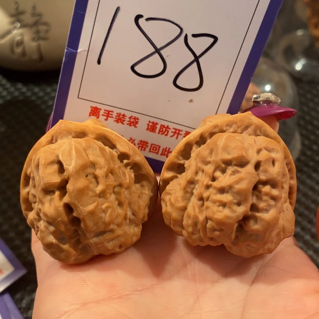 吊坠文玩核桃188三角蛙38尺