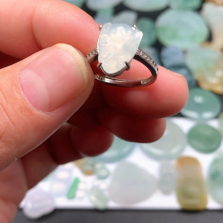 定制翡翠未镶嵌戒指