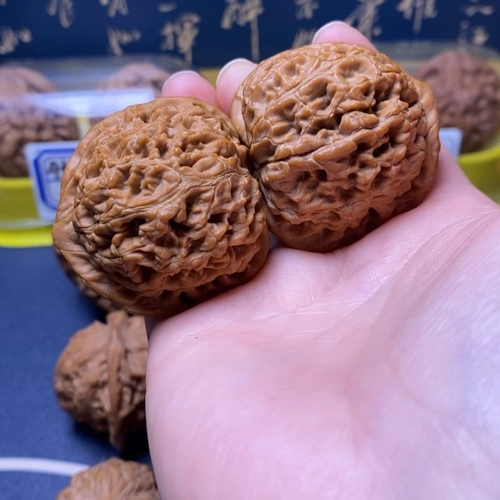 把件文玩核桃水龙纹