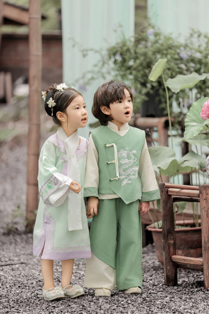 H3031 男童秋季新款新中式国风套装龙腾三件套