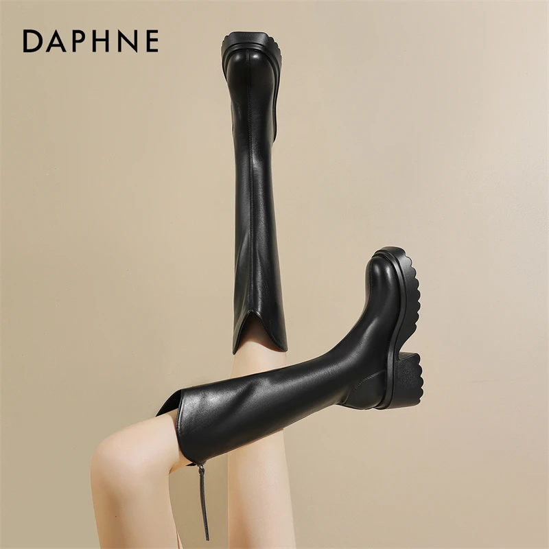 达芙妮官方正品长靴女2025秋冬季百搭不过膝厚底英伦风高筒靴