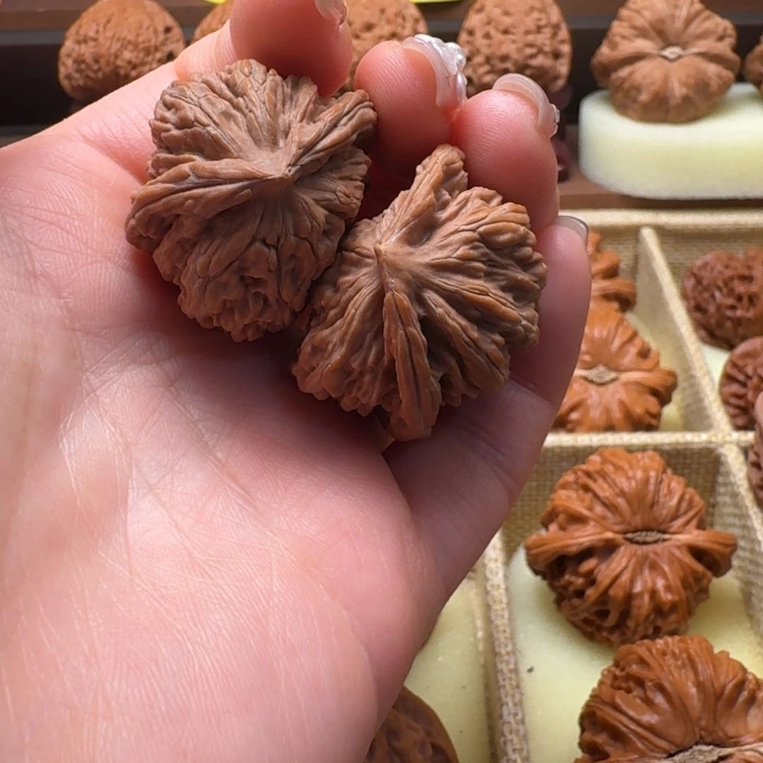 文玩核桃吊坠四座楼双飞蛇半壁江山