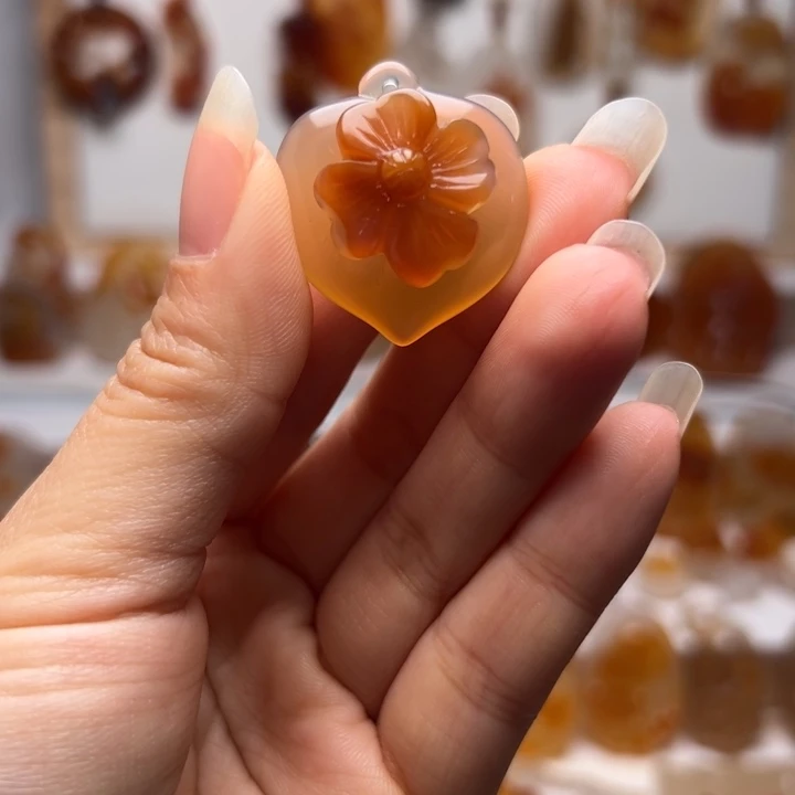 玛瑙/玉髓合金吊坠
