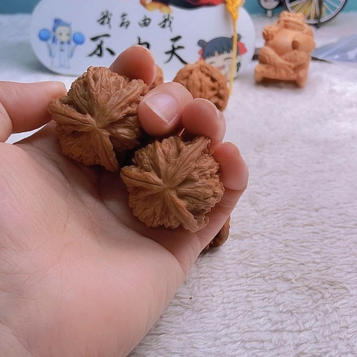 把件文玩核桃.*起三棱