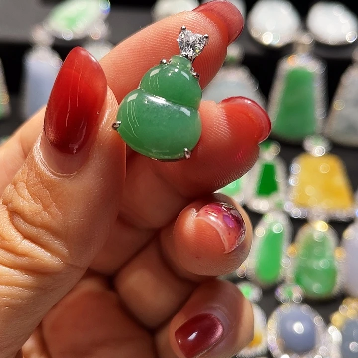 翡翠银S925镶嵌颈饰