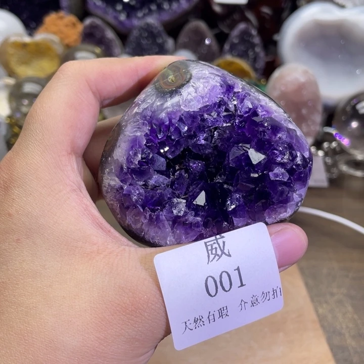 未镶嵌水晶珠宝半成品