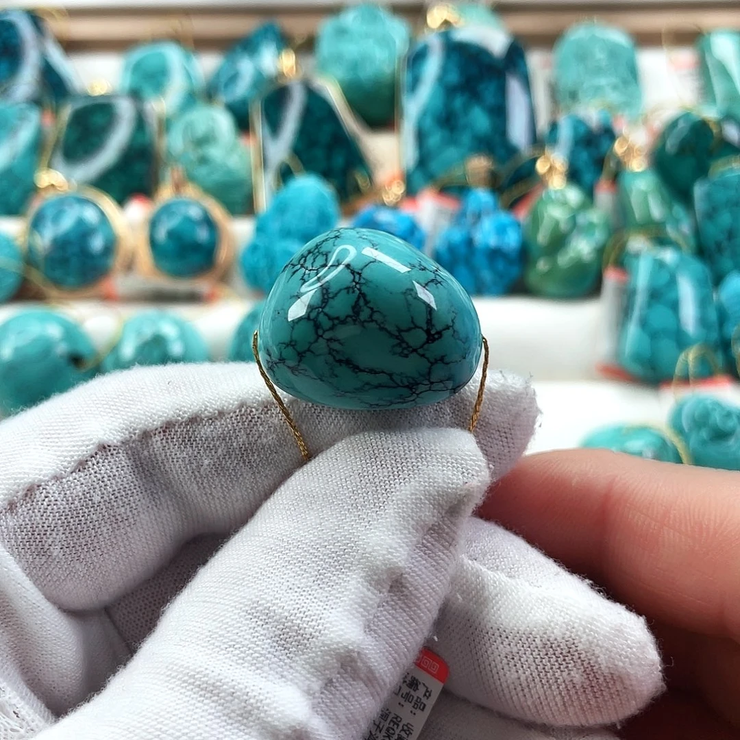 绿松石未镶嵌车挂