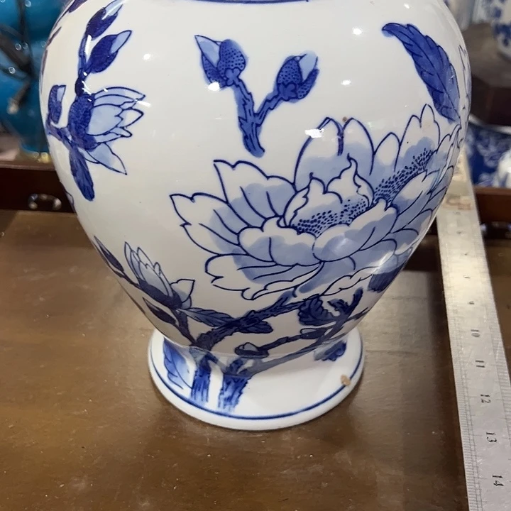陶瓷瑕疵。。。。。。。。。。。