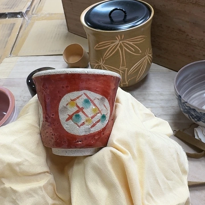 雨*精品瓷器。
