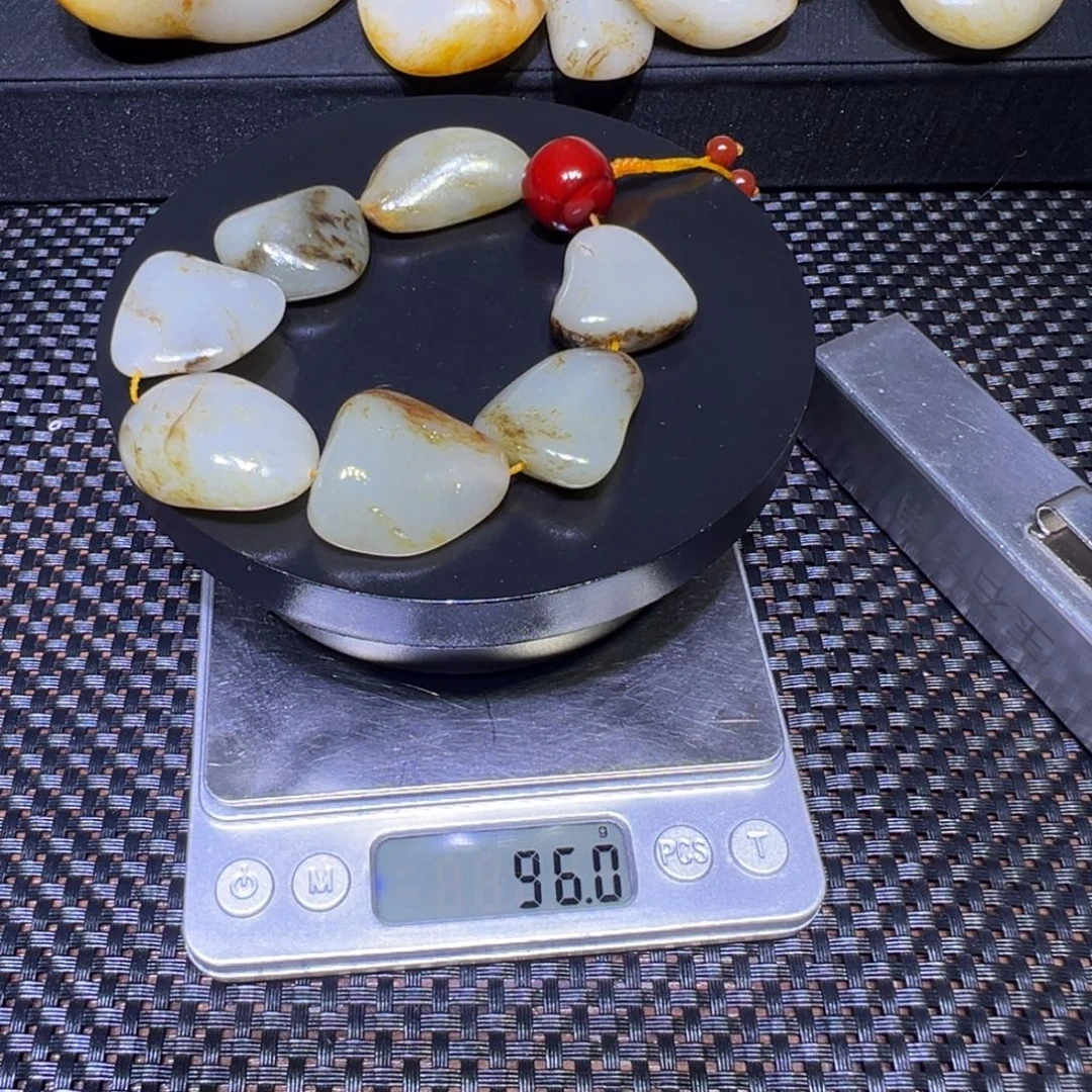 和田玉（子料）未镶嵌吊坠(不含链)96克