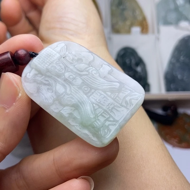 翡翠未镶嵌挂件翡翠