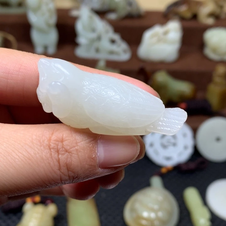 和田玉未镶嵌挂件