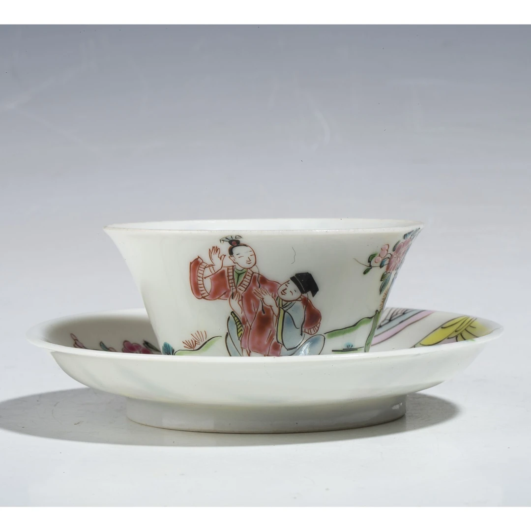 【拍卖-清晚】·粉彩西厢记人物故事纹杯碟