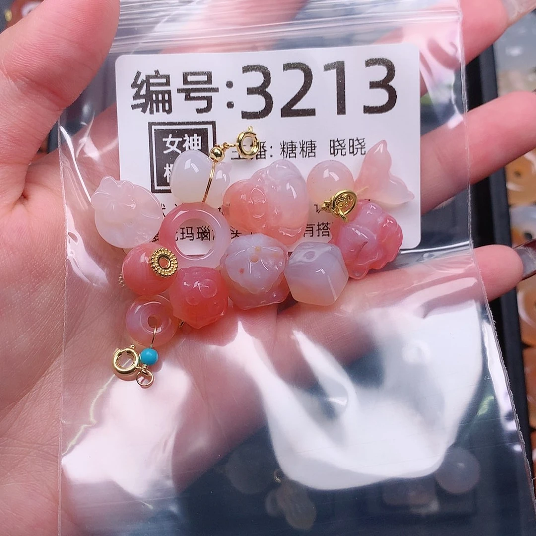 玛瑙/玉髓颈饰合金陌**开