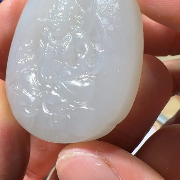 未镶嵌和田玉（糖玉）挂件