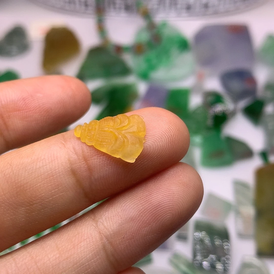 定制翡翠未镶嵌天然翡翠定制
