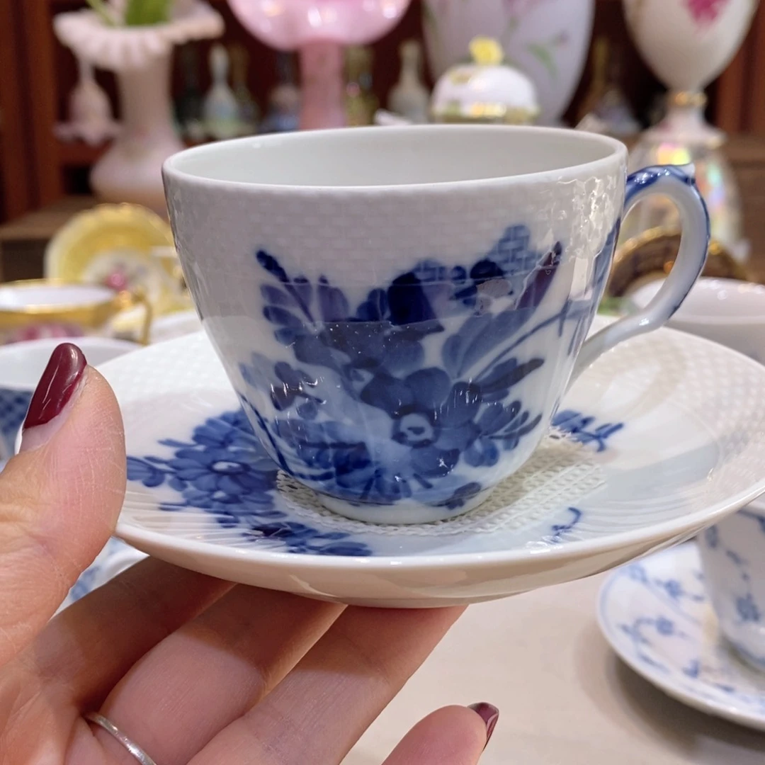 瓷片美呀呀呀呀呀呀呀