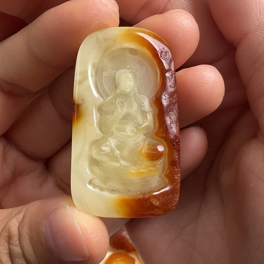 蜜蜡未镶嵌裸石阿弥陀佛