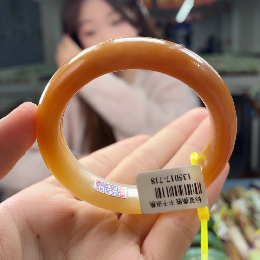 未镶嵌手镯和田玉5152