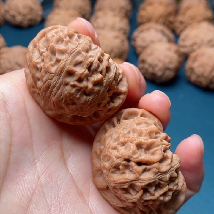 文玩核桃把件40宫灯