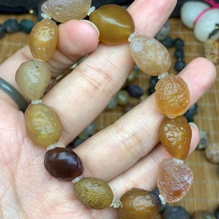 玛瑙/玉髓珠宝半成品未镶嵌然**物