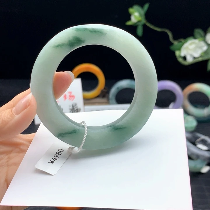 定制翡翠手镯未镶嵌