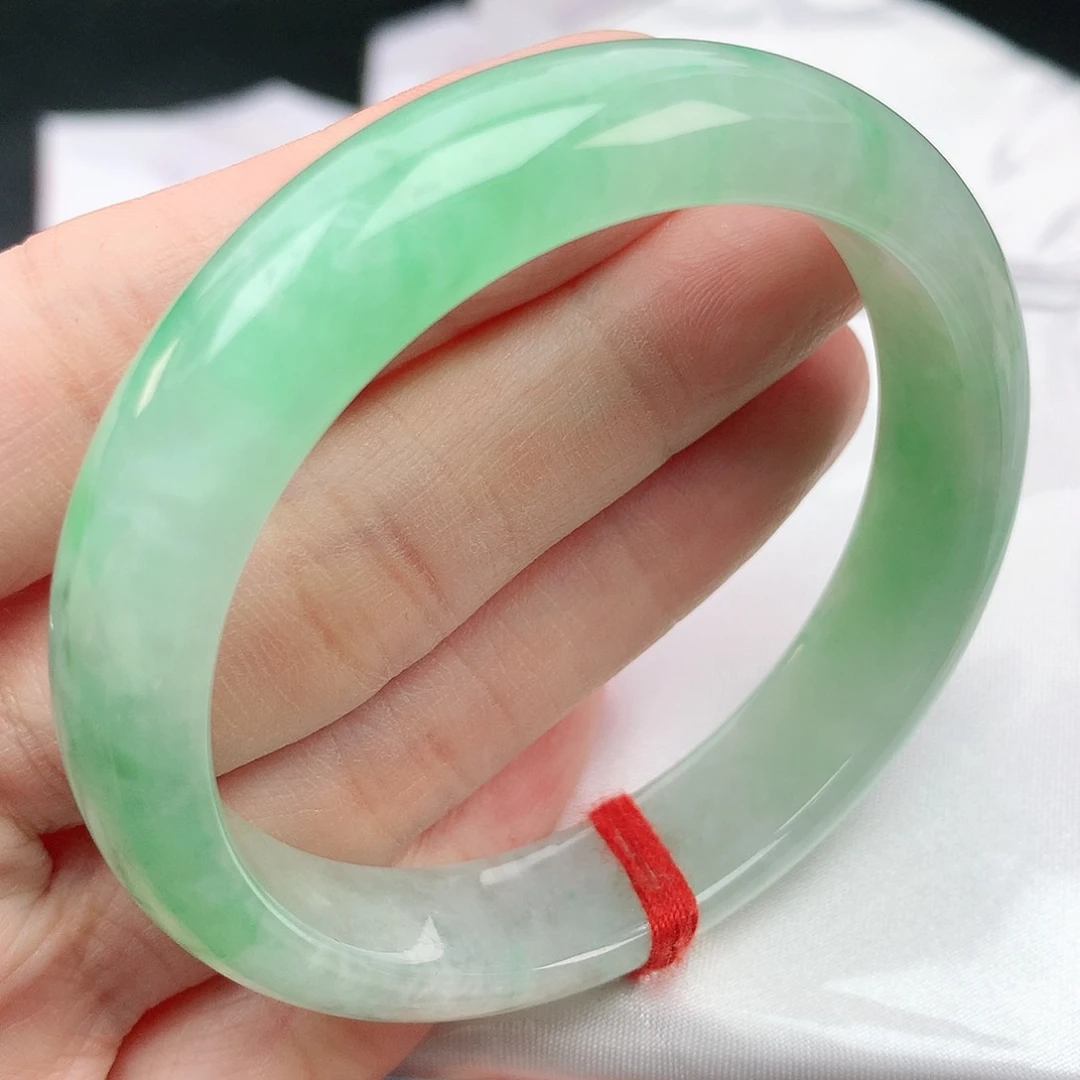 翡翠手镯未镶嵌53圈口882638