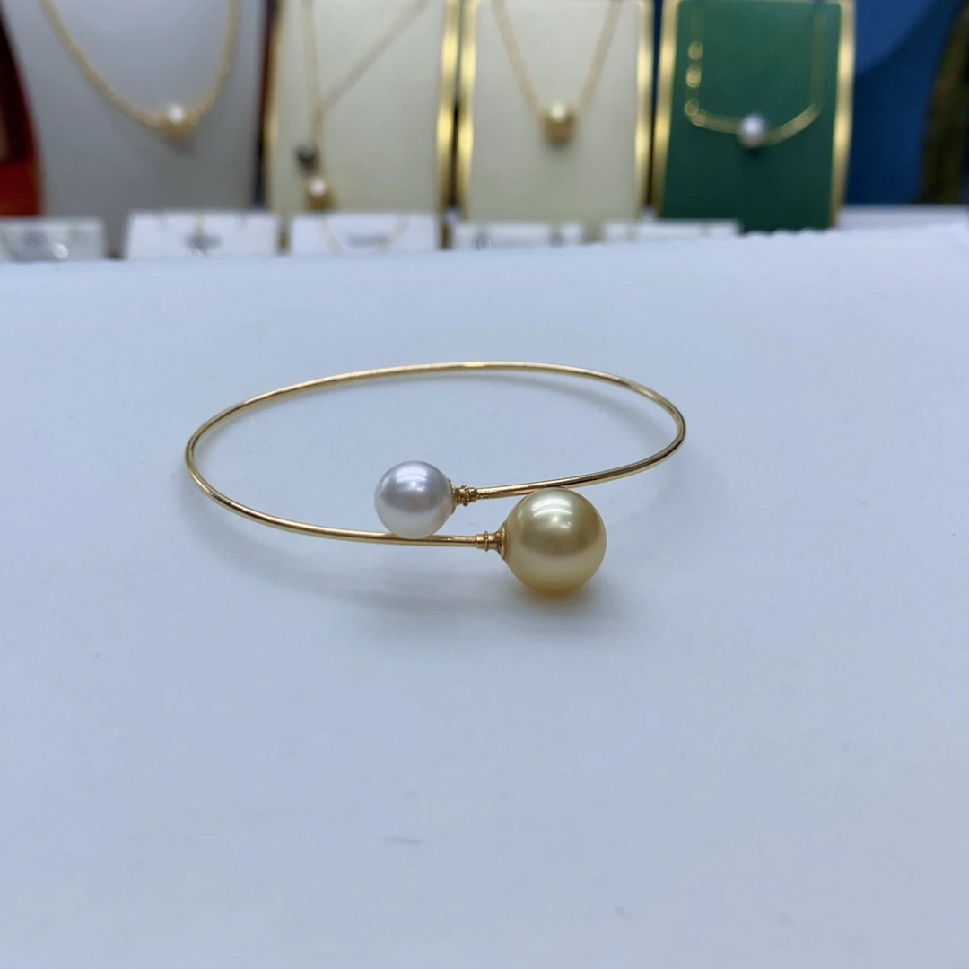 手镯18K金镶嵌海水珍珠