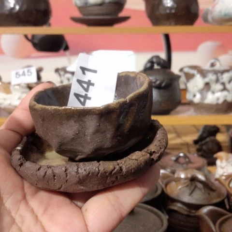 树*木有一点点的小姐姐