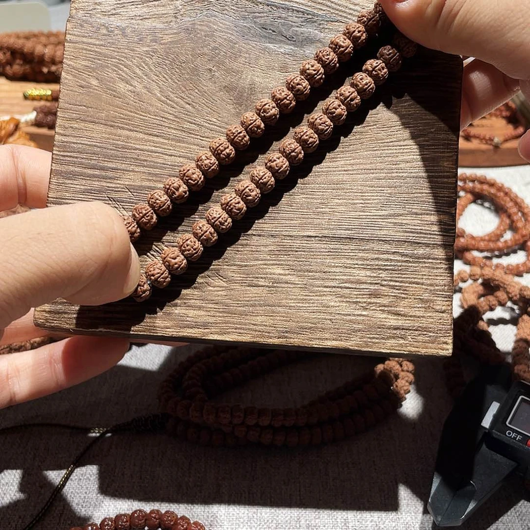 用***王金刚菩提吊坠8mm老树王