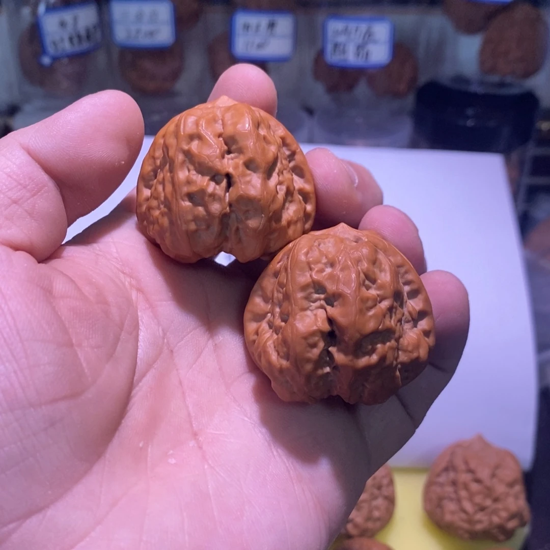 文玩核桃吊坠蛤蟆