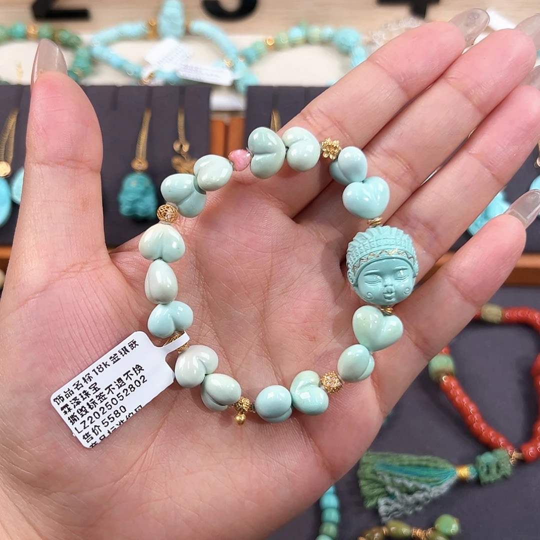 18K金镶嵌绿松石手串嘟嘟嘴屁桃手串