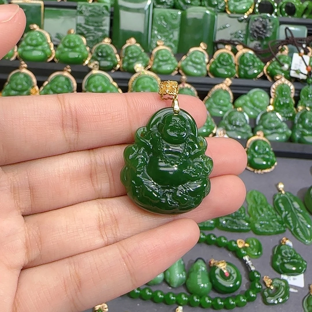 和田玉（碧玉）18K金镶嵌颈饰