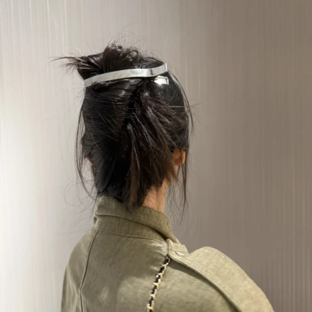 现货!高品质拉丝一字夹开车不顶后脑勺 巨能抓极简风卡戴珊同款